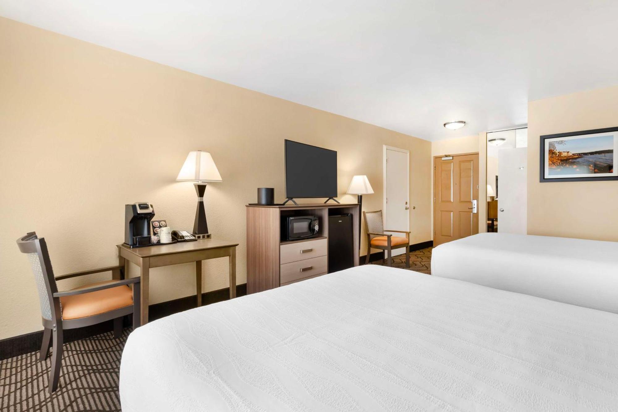 Best Western Plus Heritage Inn Benicia Esterno foto